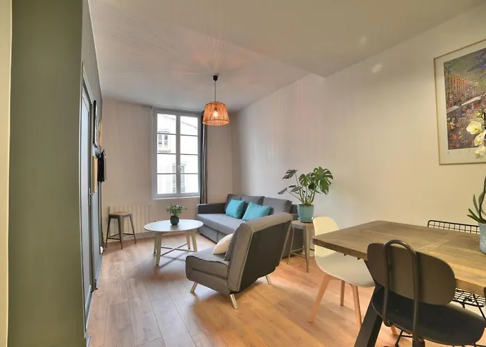Superbe T2 De 45M² En Hyper Centre
