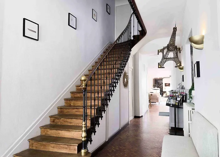 Hôtel pour familles: Hotel De Paris